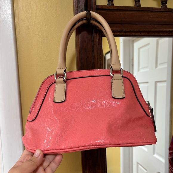 Guess Pink Satchel with Beige Handles - Picture 5 of 9